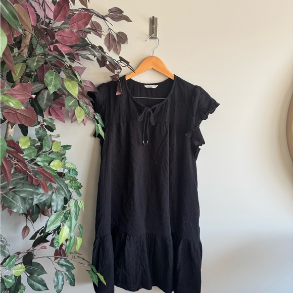 Denver Hayes Black Mini Dress - Picture 2 of 6